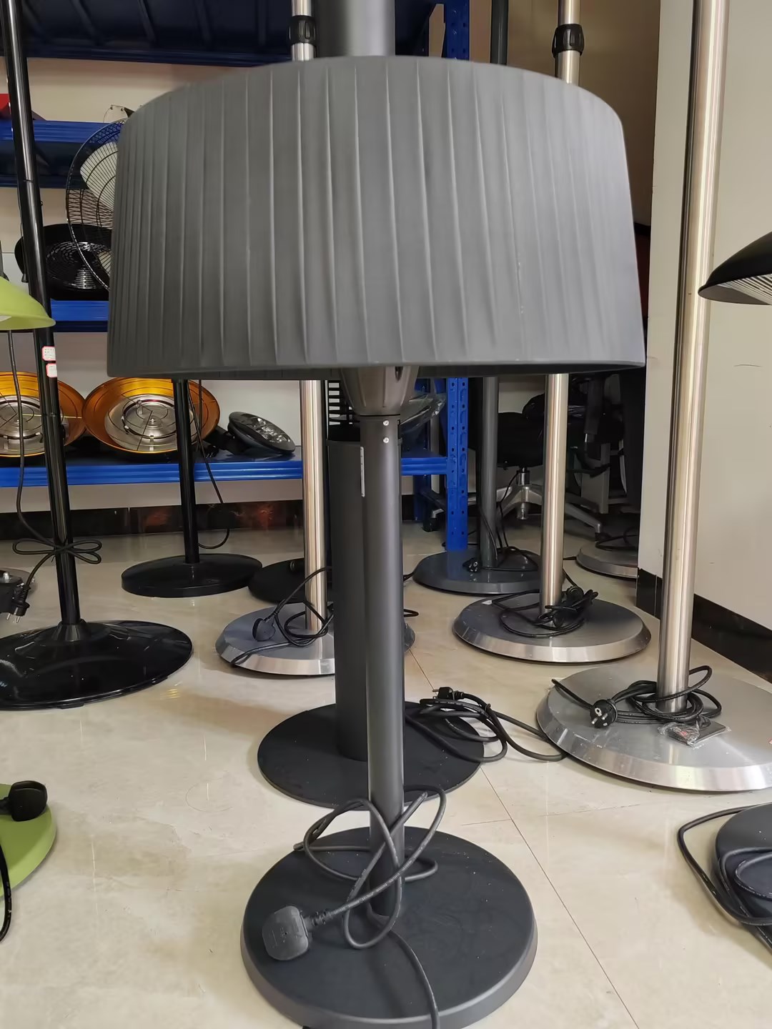 Mini space heater